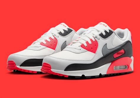 Nike Air Max 90 GORE TEX GTX FD5810